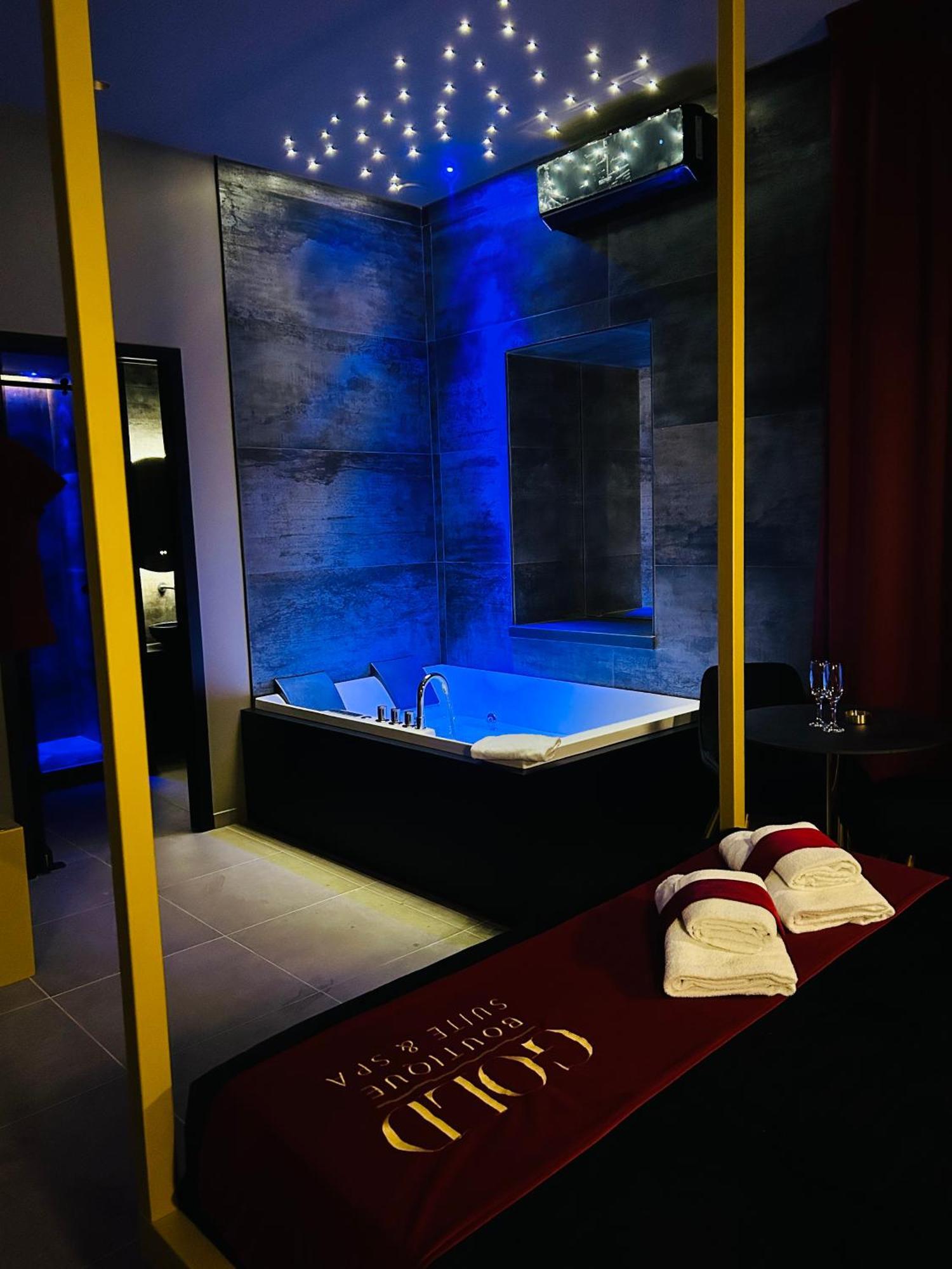 باليرمو Gold Boutique Suite & Spa المظهر الخارجي الصورة