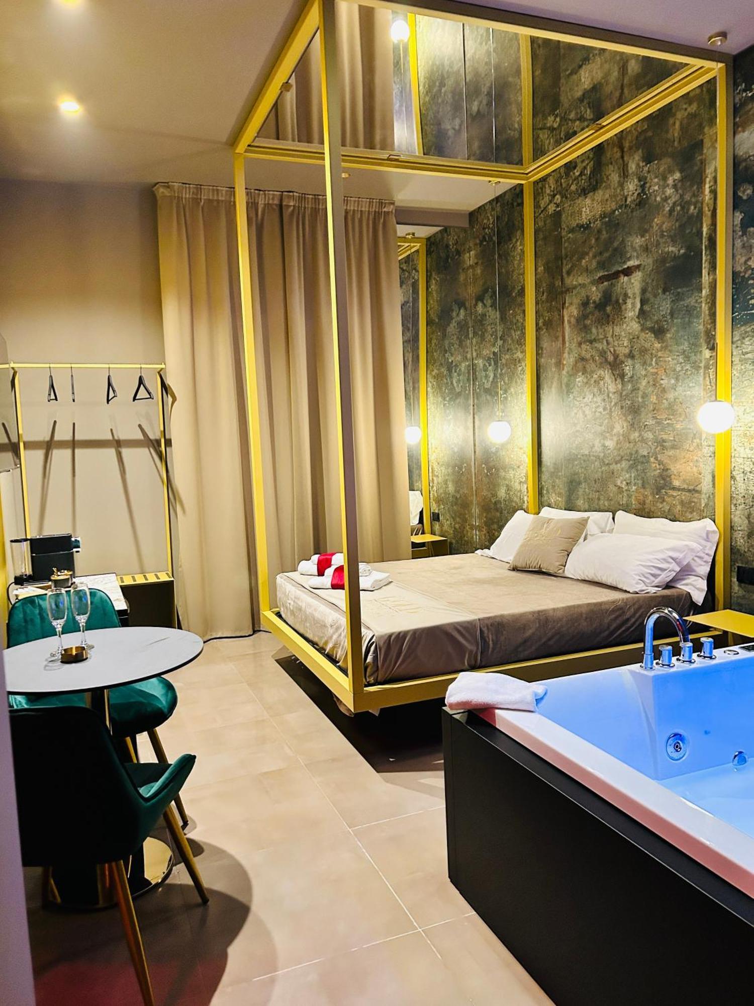باليرمو Gold Boutique Suite & Spa المظهر الخارجي الصورة